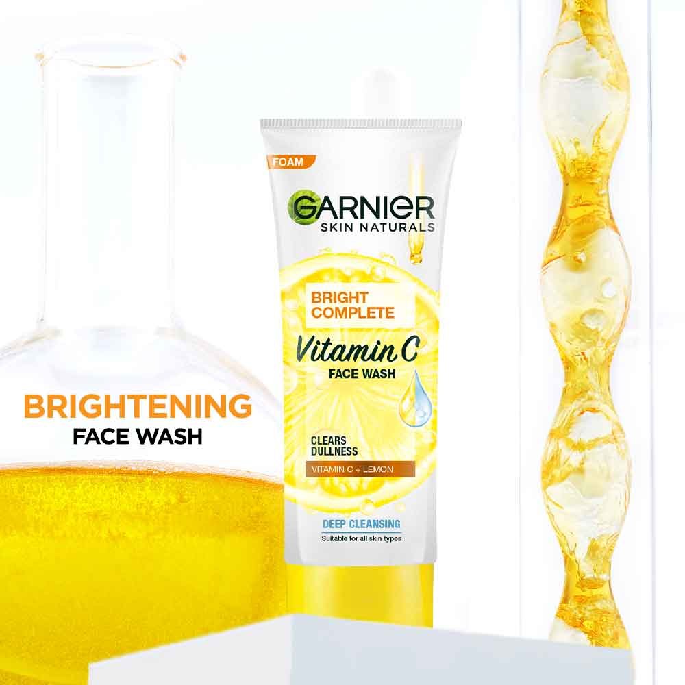 Garnier Bright Complete Vitamin C Facewash, 50g - Sparkling Fusion